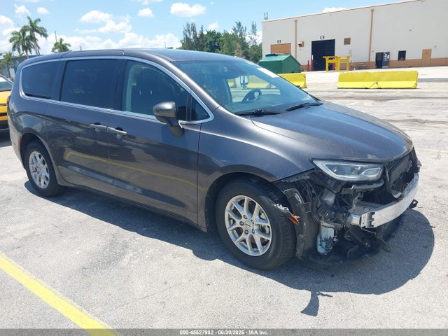 Продажа на аукционе авто 2023 Chrysler Pacifica Touring L, vin: 2C4RC1BG2PR553442, номер лота: 45527982