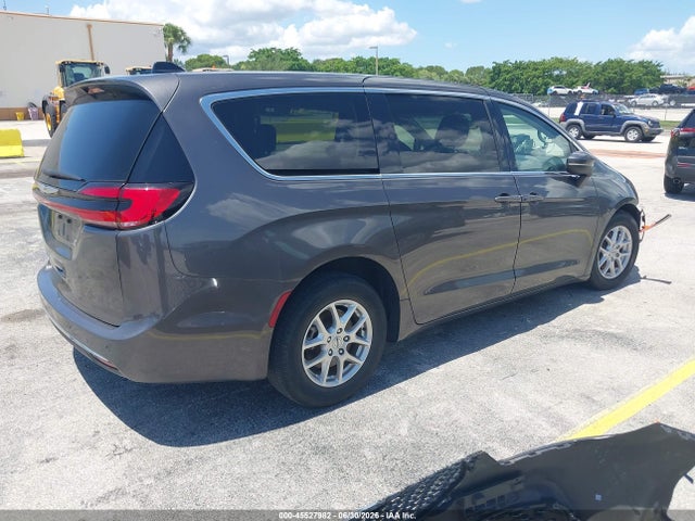 Продажа на аукционе авто 2023 Chrysler Pacifica Touring L, vin: 2C4RC1BG2PR553442, номер лота: 45527982