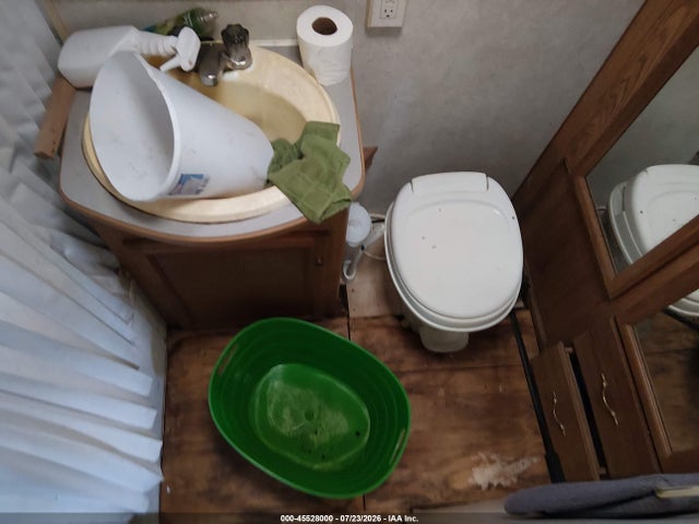 Aukcja sprzedaży 2002 Fleetwood Prowler Camper, vin: 1EC1H272821586325, numer aukcji: 45528000