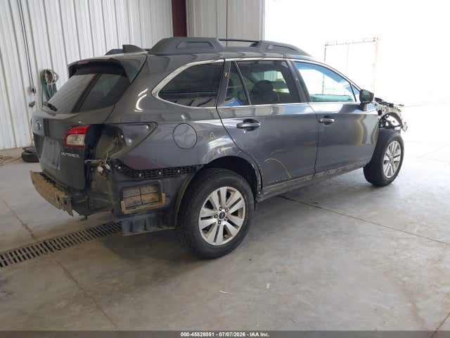 Subaru Outback 2.5i Premium 2018 4S4BSACC5J3294117 Image 4