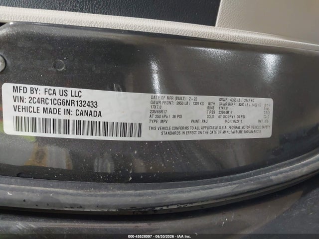 2C4RC1CG6NR132433 Chrysler Voyager Lx