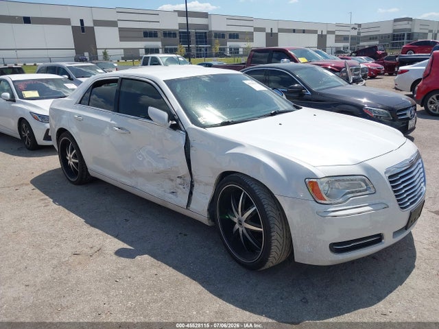 Aukcja sprzedaży 2013 Chrysler 300 Motown, vin: 2C3CCAAG5DH556400, numer aukcji: 45528115