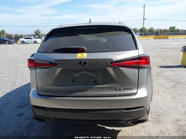 Lexus NX 300 2019 JTJYARBZ3K2140371 Image 16