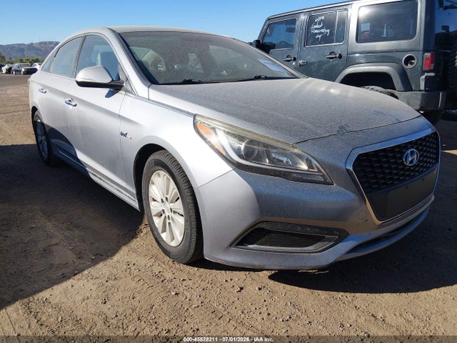 Продаж на аукціоні авто 2016 Hyundai Sonata Hybrid Se, vin: KMHE24L15GA014150, номер лоту: 45528211