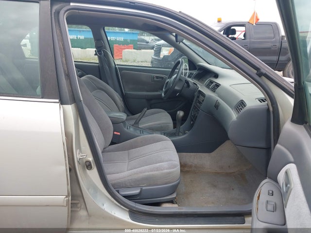 Продажа на аукционе авто 2000 Toyota Camry Ce, vin: 4T1BG22K2YU689506, номер лота: 45528222