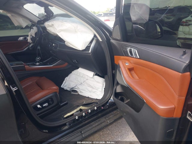 45528224 :رقم المزاد ، 5UXCW2C52KL083302 vin ، 2019 Bmw X7 Xdrive40i مزاد بيع