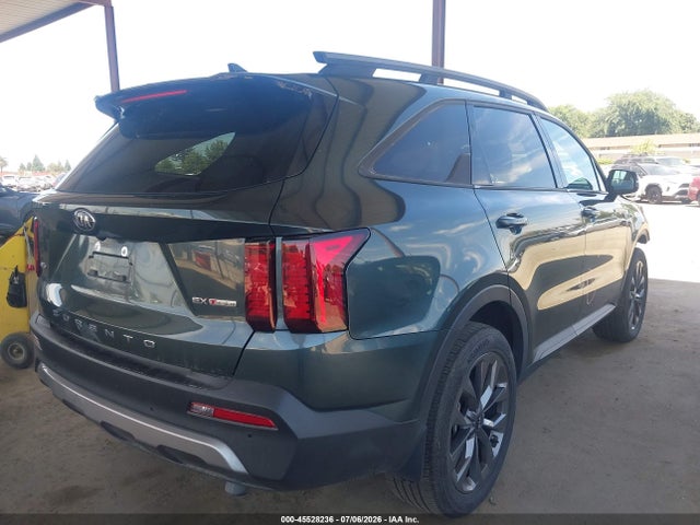 KIA SORENTO EX 2021 5XYRHDLFXMG073626 Image 4