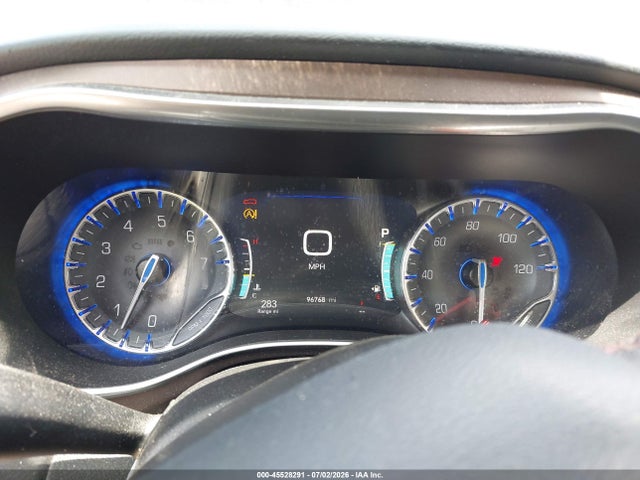 45528291 :رقم المزاد ، 2C4RC1EG1KR597937 vin ، 2019 Chrysler Pacifica Touring L Plus مزاد بيع