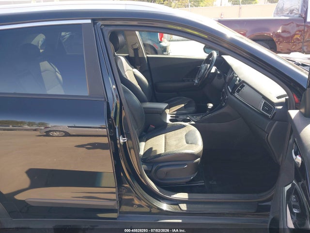 Продажа на аукционе авто 2018 Kia Niro Ex, vin: KNDCC3LC7J5140966, номер лота: 45528293