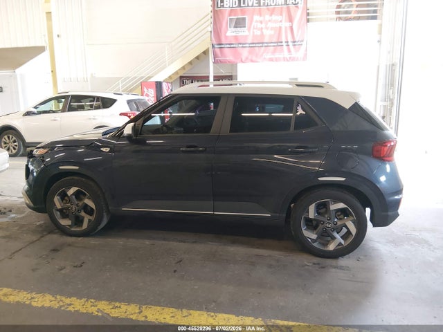 KMHRC8A32NU151892 Hyundai Venue Limited