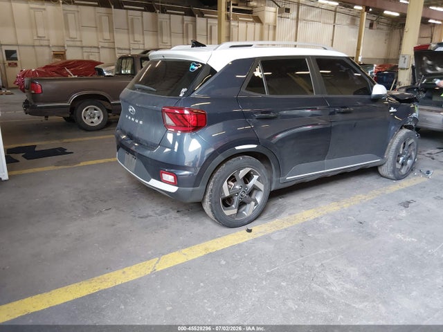 KMHRC8A32NU151892 Hyundai Venue Limited