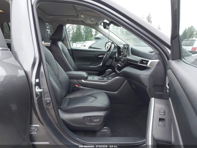 5TDKBRCH1RS626112 Toyota Highlander Hybrid Xle