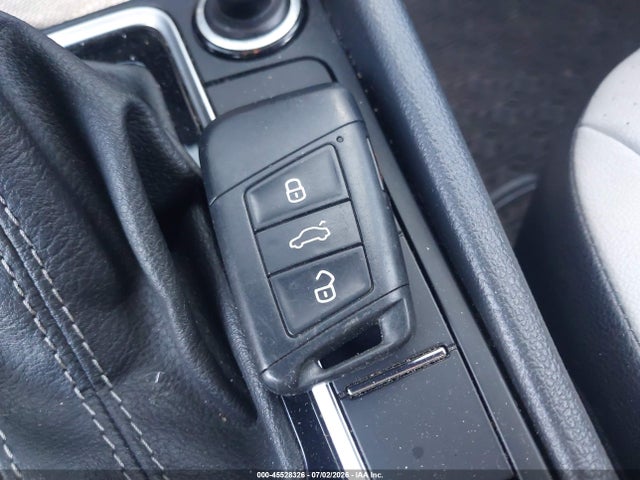 2021 Volkswagen Jetta 1.4t R-line/1.4t Se/s მანქანა იყიდება აუქციონზე, vin: 3VWC57BU2MM073457, აუქციონის ნომერი: 45528326