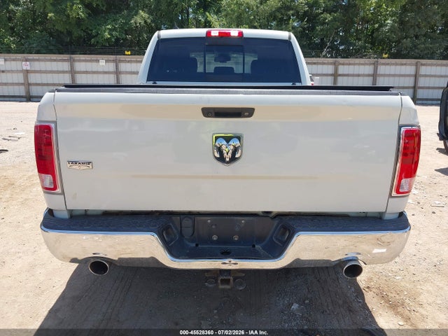 45528360 :رقم المزاد ، 1C6RR6VT1JS131289 vin ، 2018 Ram 1500 Laramie  4x2 6'4 Box مزاد بيع