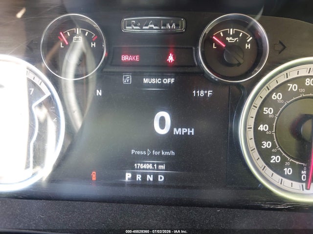 45528360 :رقم المزاد ، 1C6RR6VT1JS131289 vin ، 2018 Ram 1500 Laramie  4x2 6'4 Box مزاد بيع