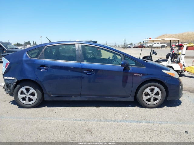 Toyota Prius Two 2014 JTDKN3DU8E0384450 Image 14