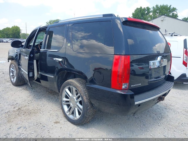 45528381 :رقم المزاد ، 1GYS4FEJ2CR181811 vin ، 2012 Cadillac Escalade Hybrid Platinum Edition مزاد بيع