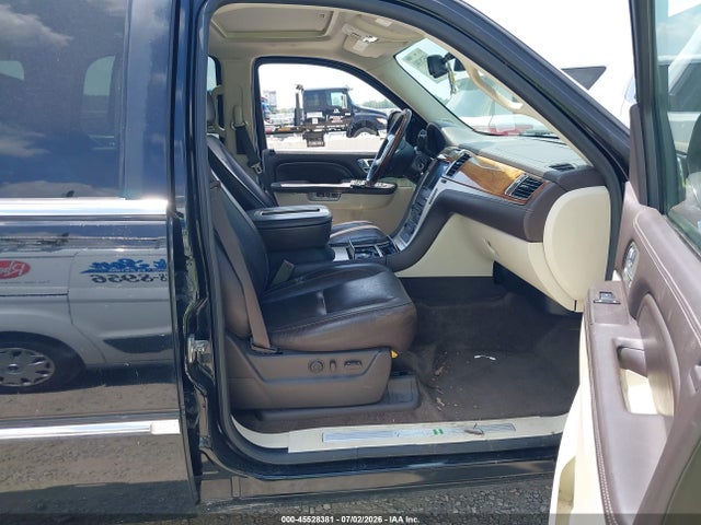 45528381 :رقم المزاد ، 1GYS4FEJ2CR181811 vin ، 2012 Cadillac Escalade Hybrid Platinum Edition مزاد بيع