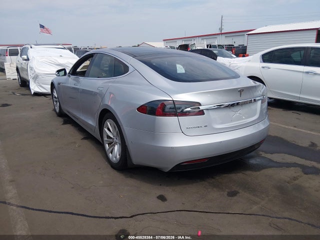 Aukcja sprzedaży 2016 Tesla Model S, vin: 5YJSA1E20GF152572, numer aukcji: 45528384