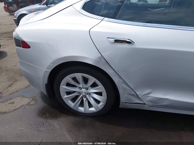 Aukcja sprzedaży 2016 Tesla Model S, vin: 5YJSA1E20GF152572, numer aukcji: 45528384