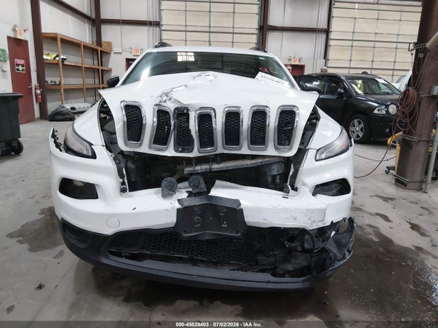 1C4PJLABXGW189969 Jeep Cherokee Sport