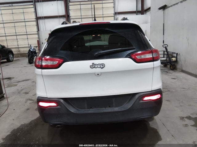1C4PJLABXGW189969 Jeep Cherokee Sport