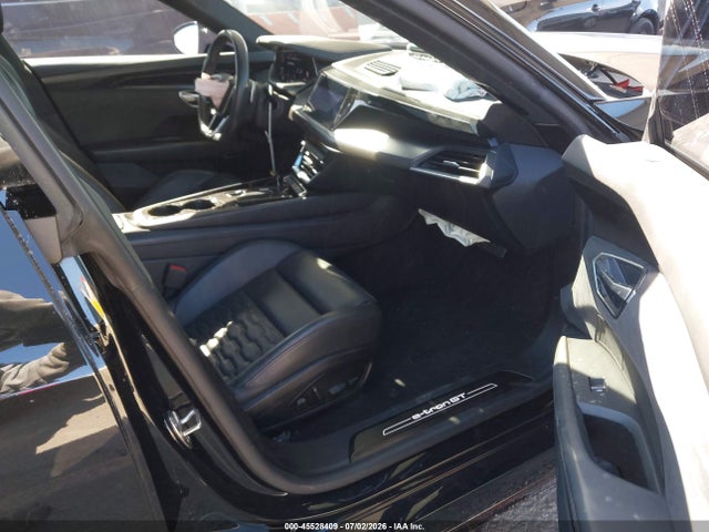 WAUEJBFW7N7004777 Audi E-tron Gt Prestige Quattro