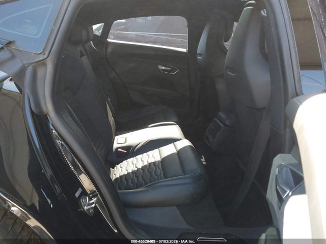 WAUEJBFW7N7004777 Audi E-tron Gt Prestige Quattro