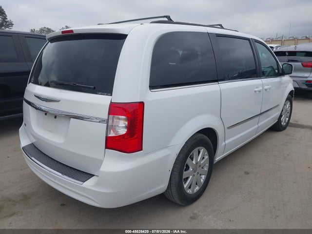 2C4RC1BG8GR215060 Chrysler Town &amp; Country Touring