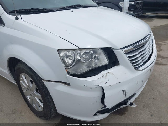 2C4RC1BG8GR215060 Chrysler Town &amp; Country Touring