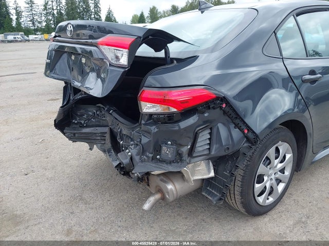 Toyota COROLLA LE 2026 5YFB4MDE5TP408174 Image 17