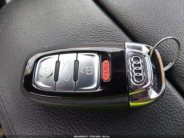 45528475 :رقم المزاد ، WAU32AFDXFN035595 vin ، 2015 Audi A8 L 4.0t مزاد بيع