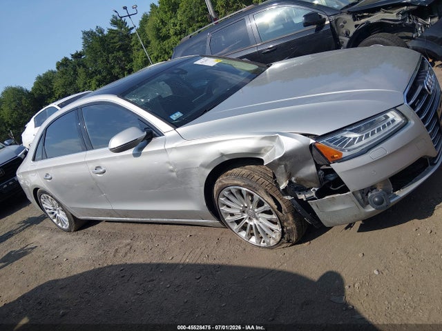 45528475 :رقم المزاد ، WAU32AFDXFN035595 vin ، 2015 Audi A8 L 4.0t مزاد بيع