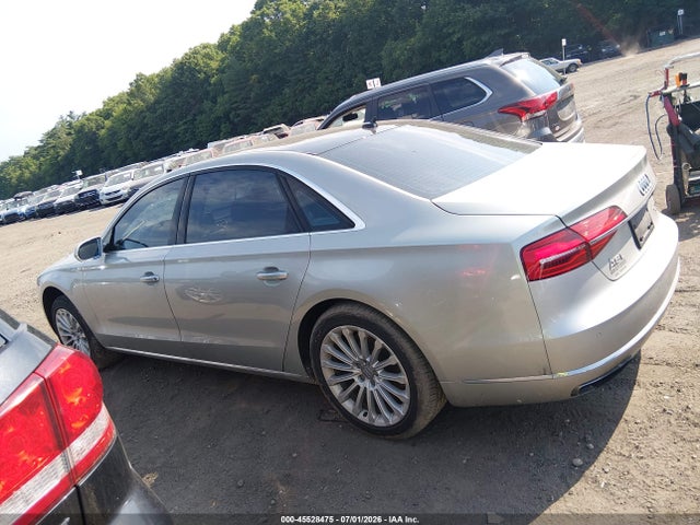45528475 :رقم المزاد ، WAU32AFDXFN035595 vin ، 2015 Audi A8 L 4.0t مزاد بيع