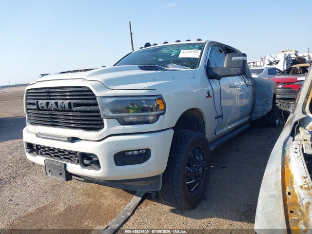 Продаж на аукціоні авто 2024 Ram 3500 Laramie  4x4 6'4 Box, vin: 3C63RRMLXRG273815, номер лоту: 45528505