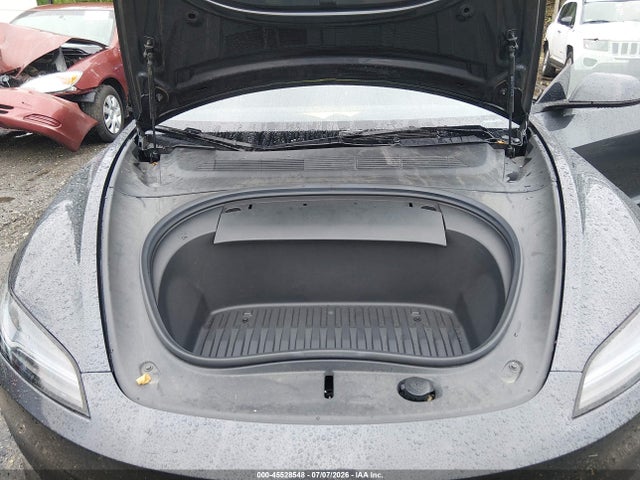 Продаж на аукціоні авто 2024 Tesla Model 3, vin: 5YJ3E1EA2RF721103, номер лоту: 45528548