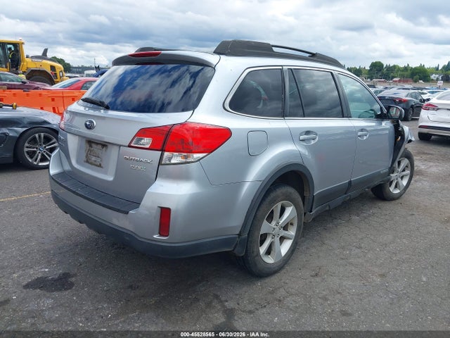 2013 Subaru Outback 2.5i Premium მანქანა იყიდება აუქციონზე, vin: 4S4BRBCC9D3207244, აუქციონის ნომერი: 45528565