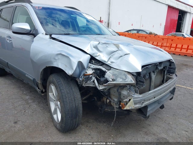 2013 Subaru Outback 2.5i Premium მანქანა იყიდება აუქციონზე, vin: 4S4BRBCC9D3207244, აუქციონის ნომერი: 45528565