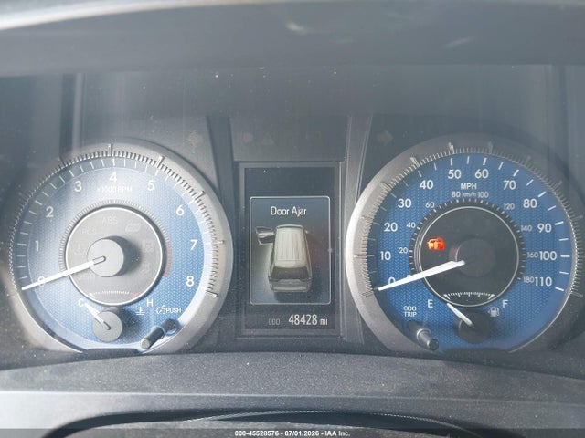 5TDKZ3DCXKS974430 Toyota Sienna Le 8 Passenger