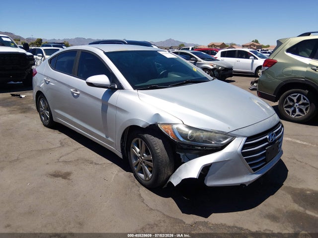 2018 5NPD84LF7JH257498 main image