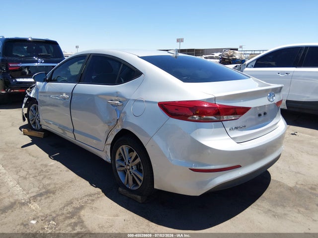 Hyundai ELANTRA SEL 2018 5NPD84LF7JH257498 Image 3
