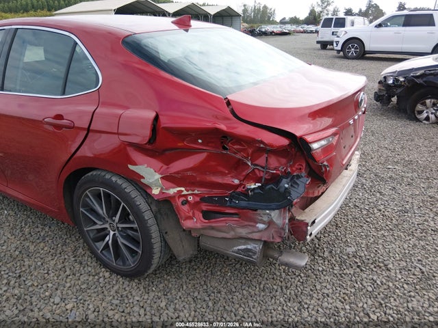 4T1F31AK3RU072349 Toyota Camry Hybrid Xle