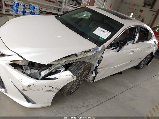 Auction sale of the 2022 Lexus Es 350, vin: 58ACZ1B10NU119086, lot number: 45528642