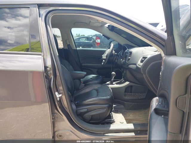 Продаж на аукціоні авто 2018 Jeep Compass Sport Fwd, vin: 3C4NJCAB6JT272240, номер лоту: 45528661