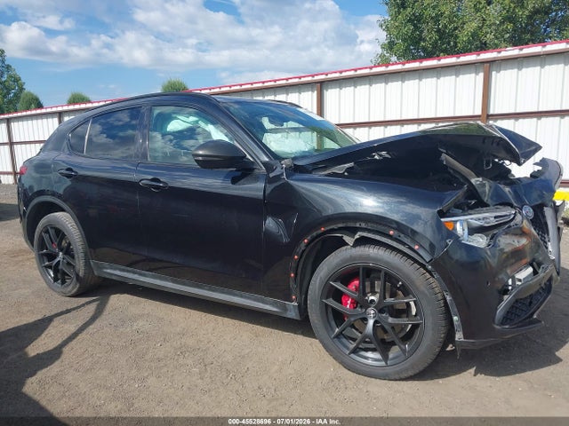 Alfa Romeo Stelvio Ti Awd 2019 ZASPAKBN9K7C70233 Image 13