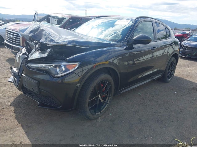 Alfa Romeo Stelvio Ti Awd 2019 ZASPAKBN9K7C70233 Image 2