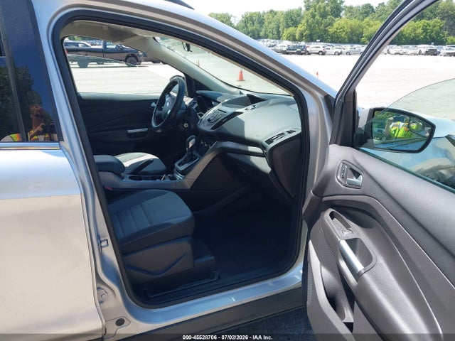 2013 Ford Escape Se მანქანა იყიდება აუქციონზე, vin: 1FMCU9GX1DUC48485, აუქციონის ნომერი: 45528706