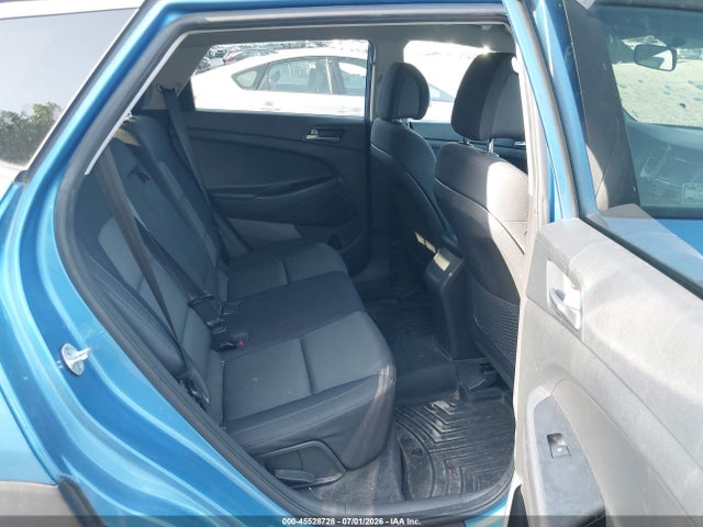 Hyundai TUCSON SE 2017 KM8J3CA47HU550701 Image 8
