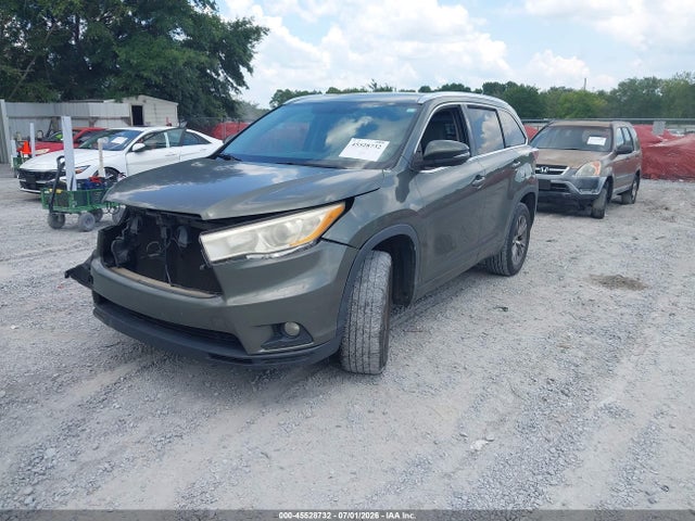 Toyota Highlander Xle V6 2014 5TDKKRFH9ES007652 Image 2