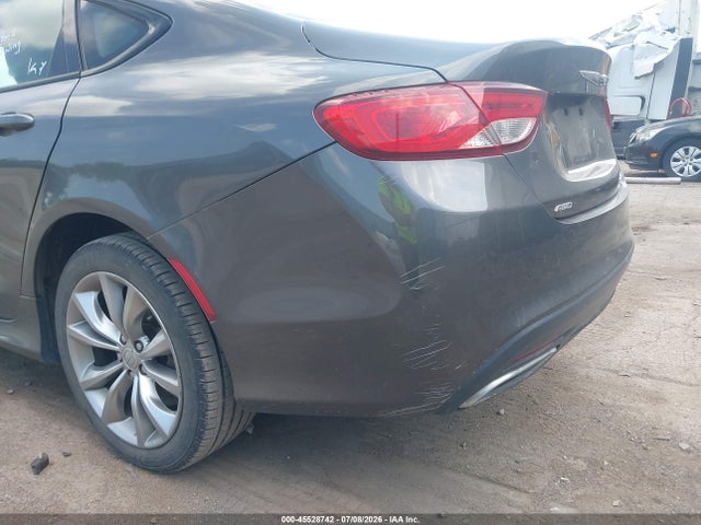 Продаж на аукціоні авто 2016 Chrysler 200 S, vin: 1C3CCCDG8GN135659, номер лоту: 45528742